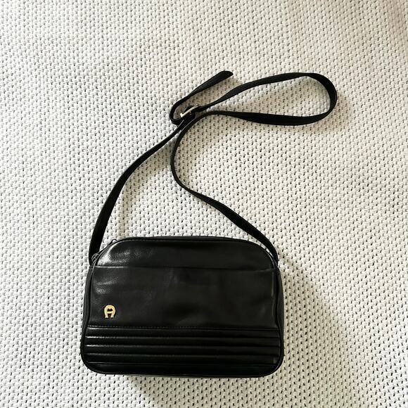 Etienne Aigner Handbags - Etienne Aigner Black Leather Vintage Camera Quilted Front Crossbody Bag Pockets